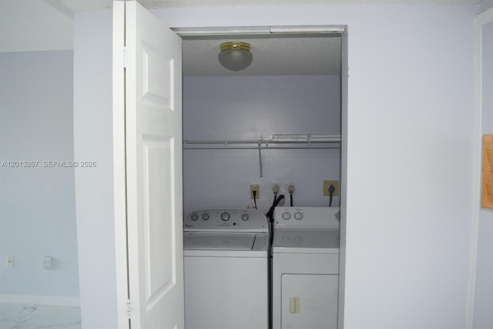 CORAL TOWERS CONDO - Residential Lease
