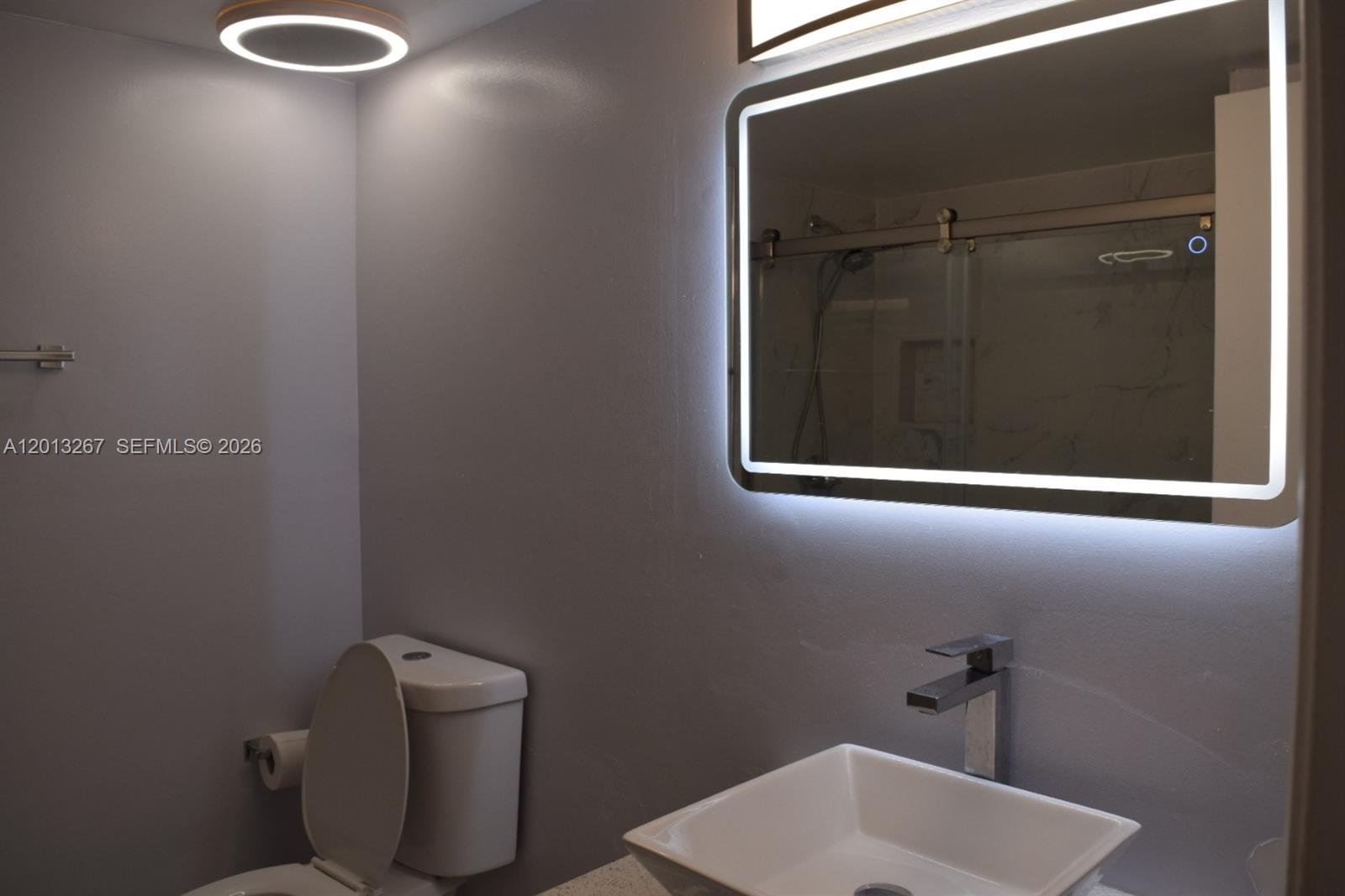 CORAL TOWERS CONDO - Residential Lease