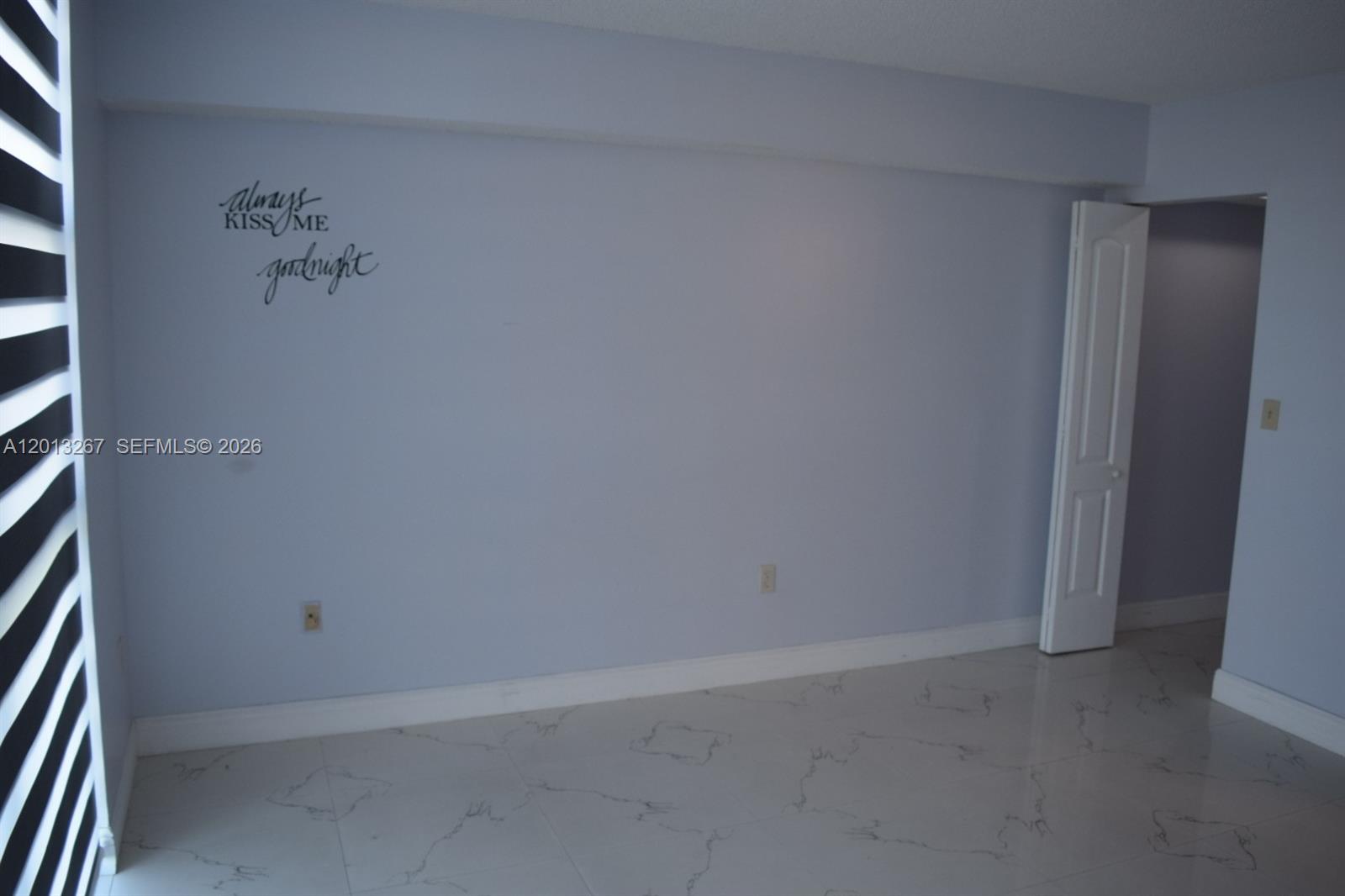 CORAL TOWERS CONDO - Residential Lease