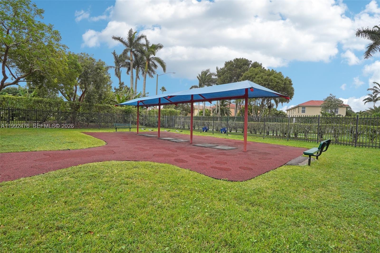 POD 7 AT MONARCH LAKES - Residential