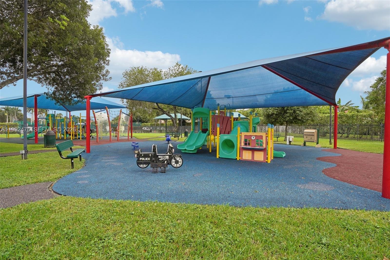 POD 7 AT MONARCH LAKES - Residential