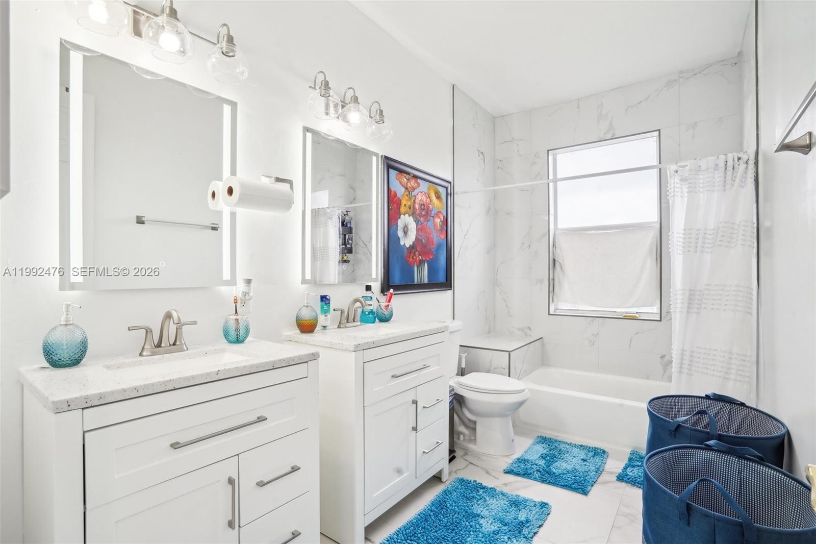 POD 7 AT MONARCH LAKES - Residential