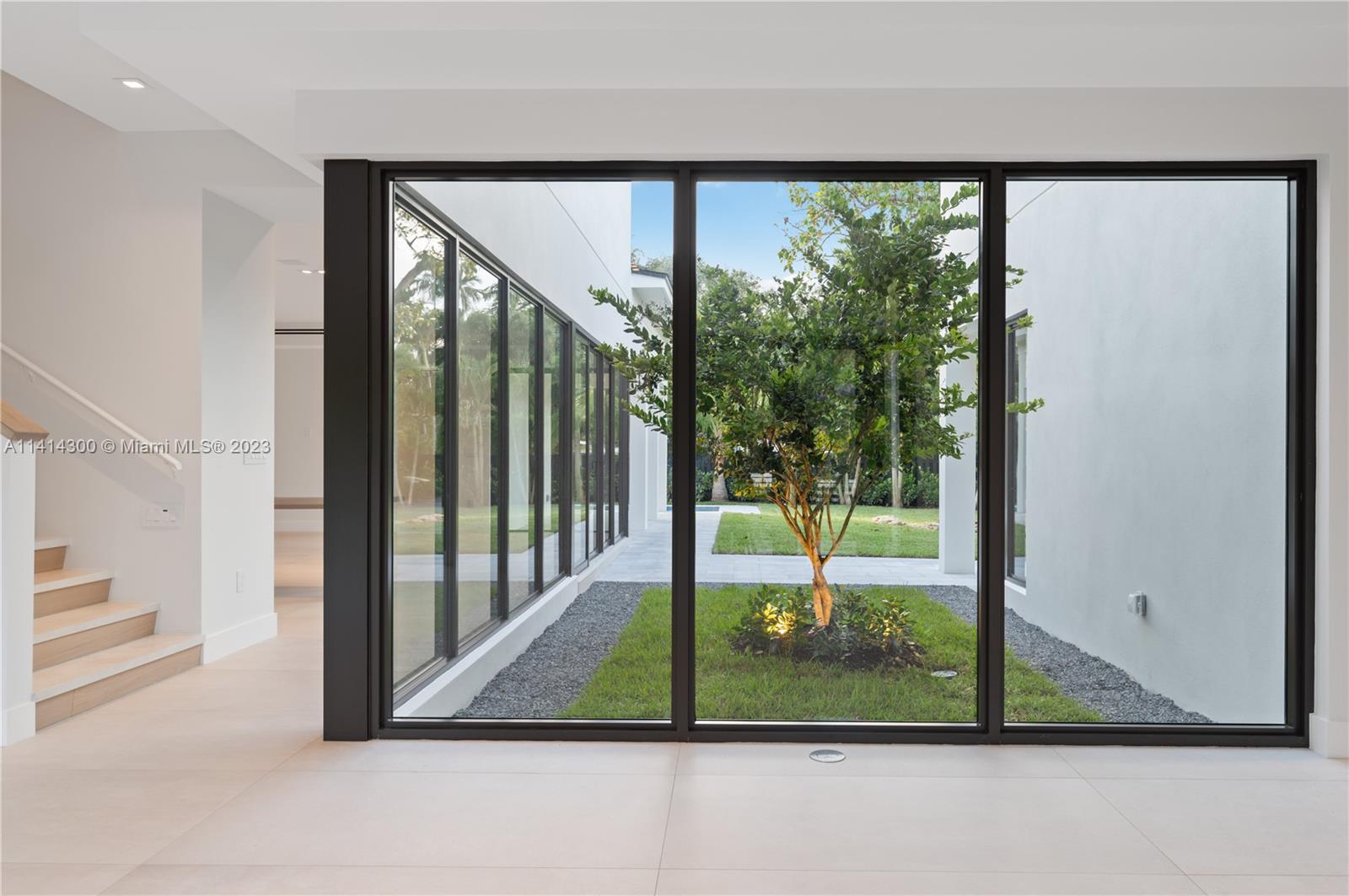 GROVES EXTENSION - Residential