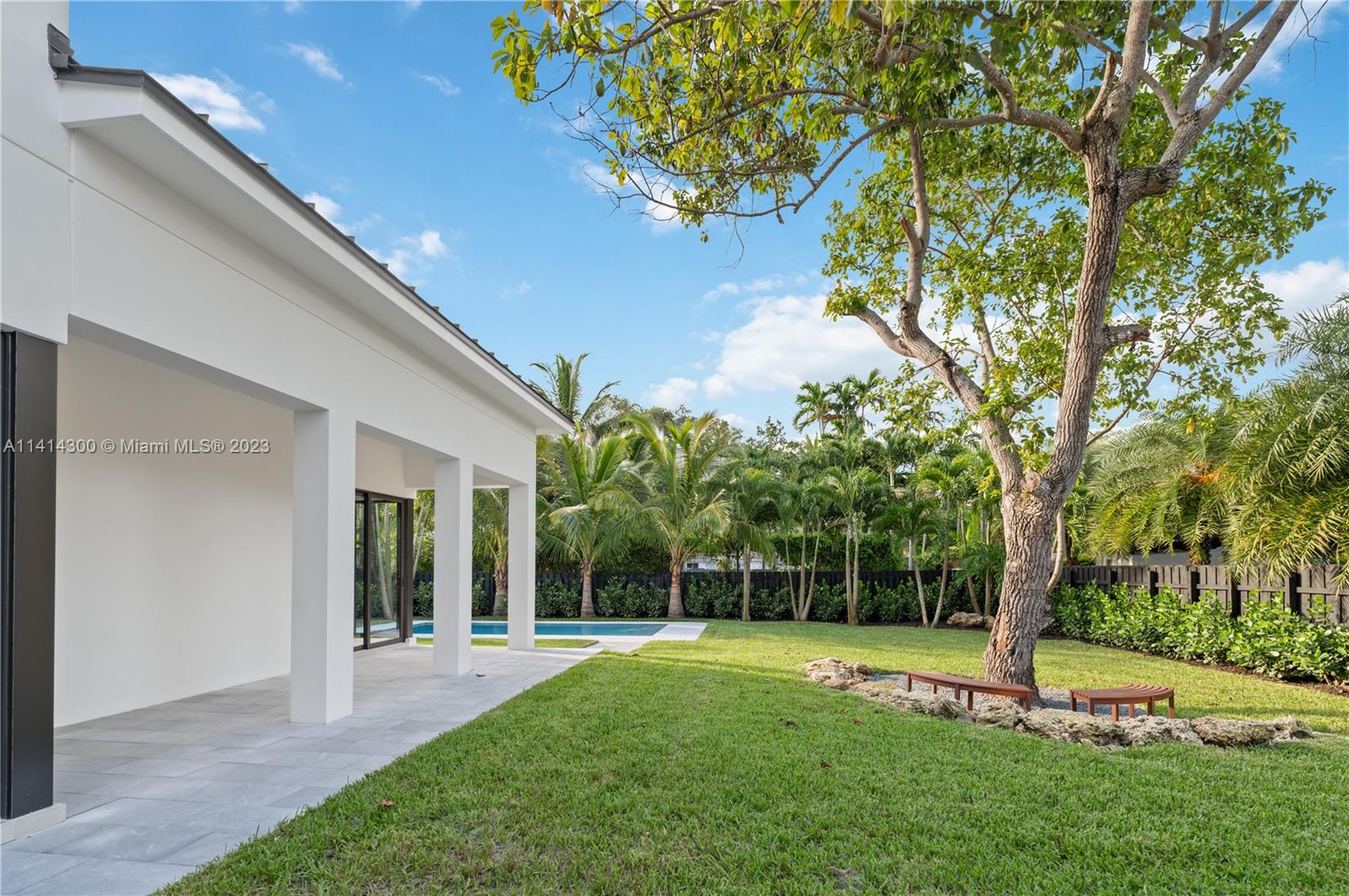 GROVES EXTENSION - Residential