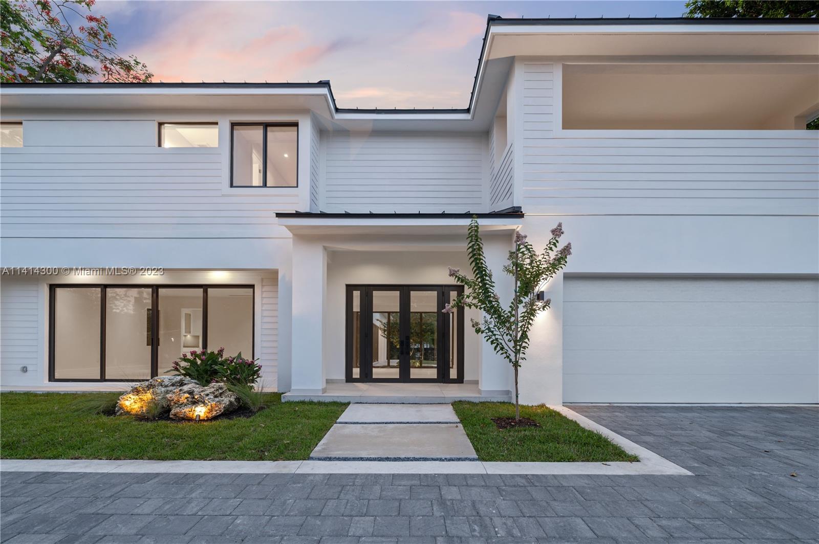 GROVES EXTENSION - Residential