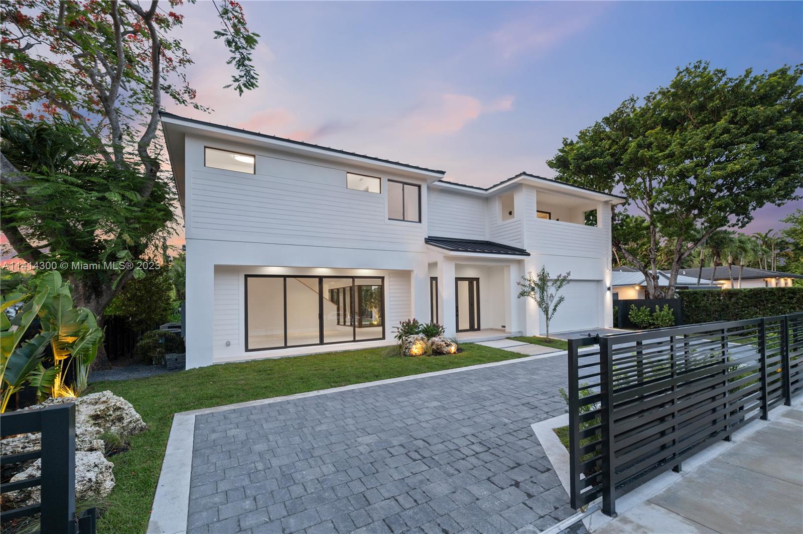 GROVES EXTENSION - Residential