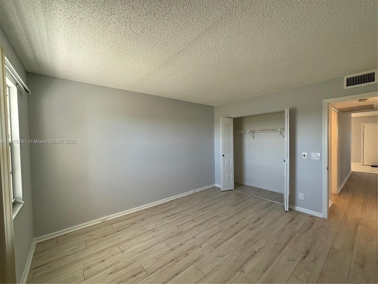 NEW HAMPTON AT CENTURY VI - Residential Lease