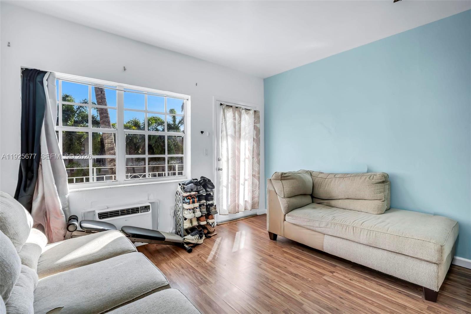 EIGHT PALMS CONDO - Residential