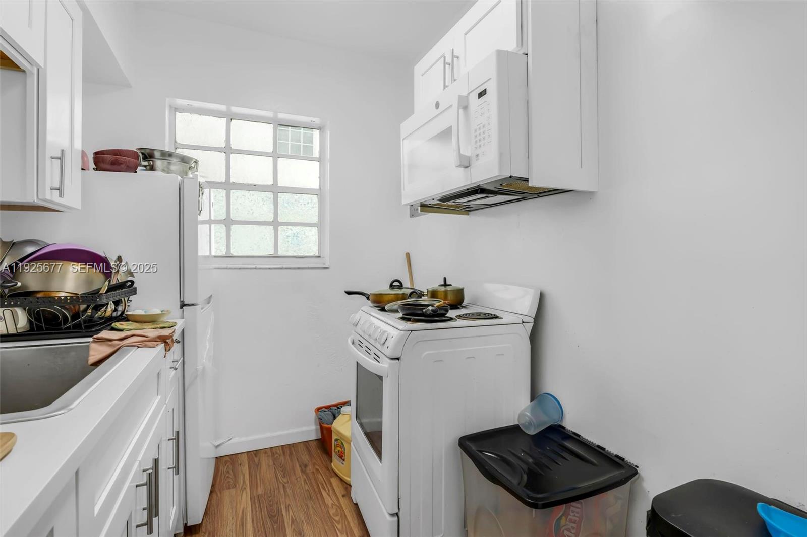 EIGHT PALMS CONDO - Residential