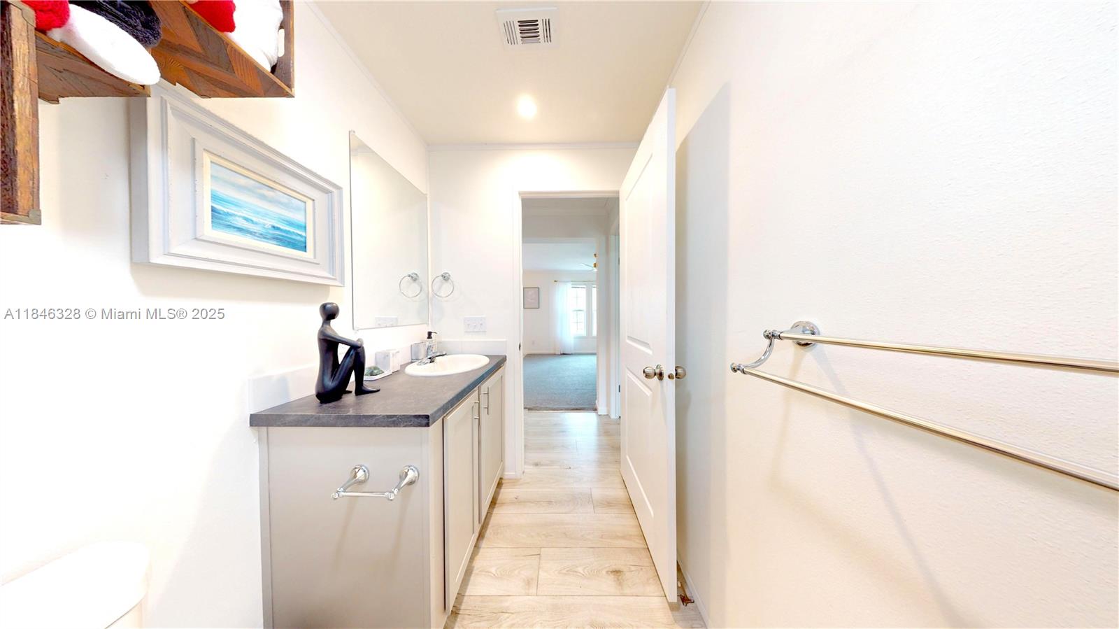 MONTURA RANCH - Residential