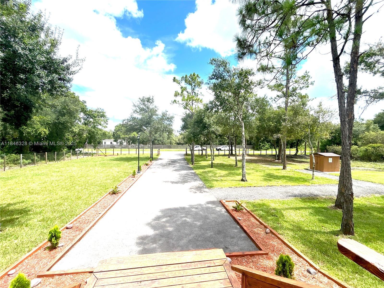 MONTURA RANCH - Residential