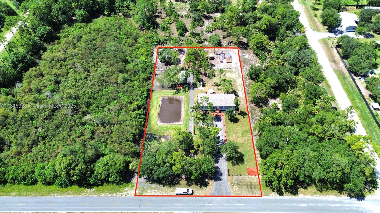 MONTURA RANCH - Residential