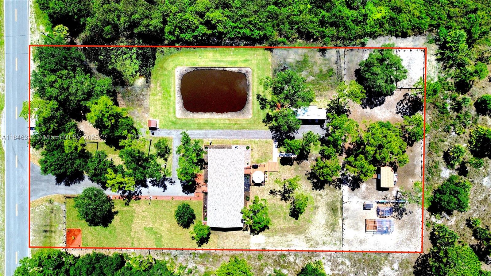 MONTURA RANCH - Residential