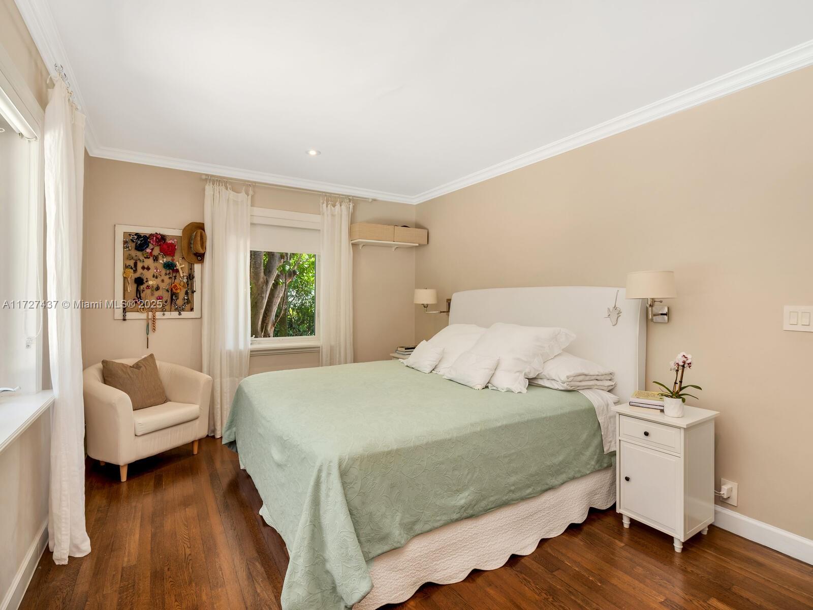 CORAL GABLES RIVIERA SEC - Residential