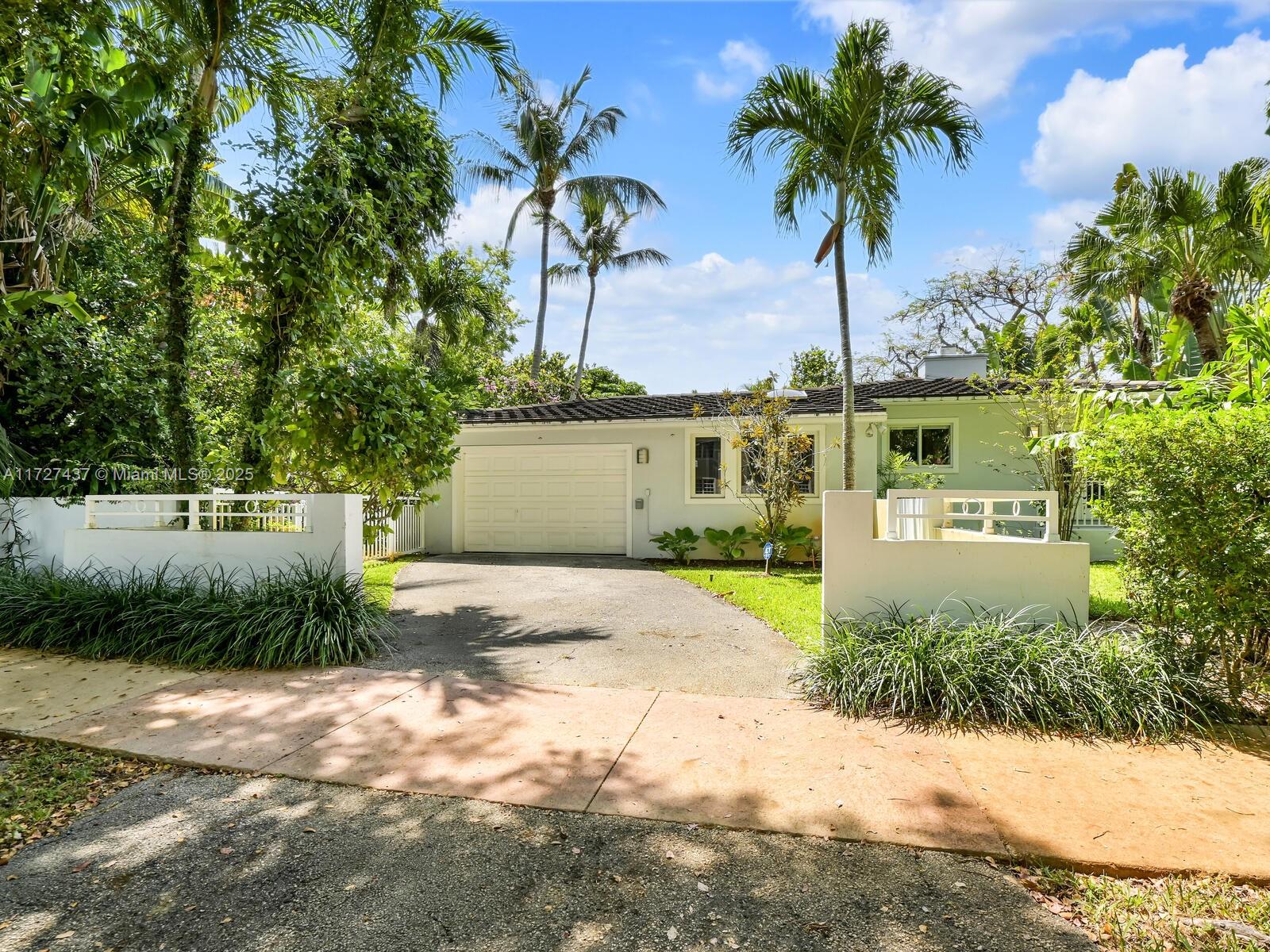 CORAL GABLES RIVIERA SEC - Residential