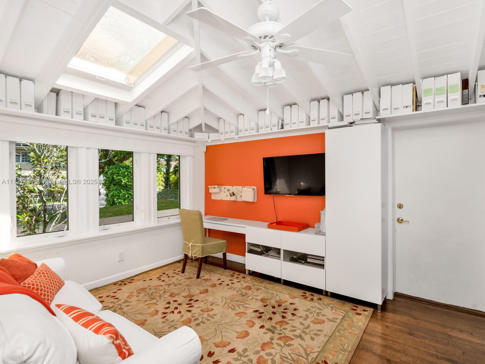 CORAL GABLES RIVIERA SEC - Residential