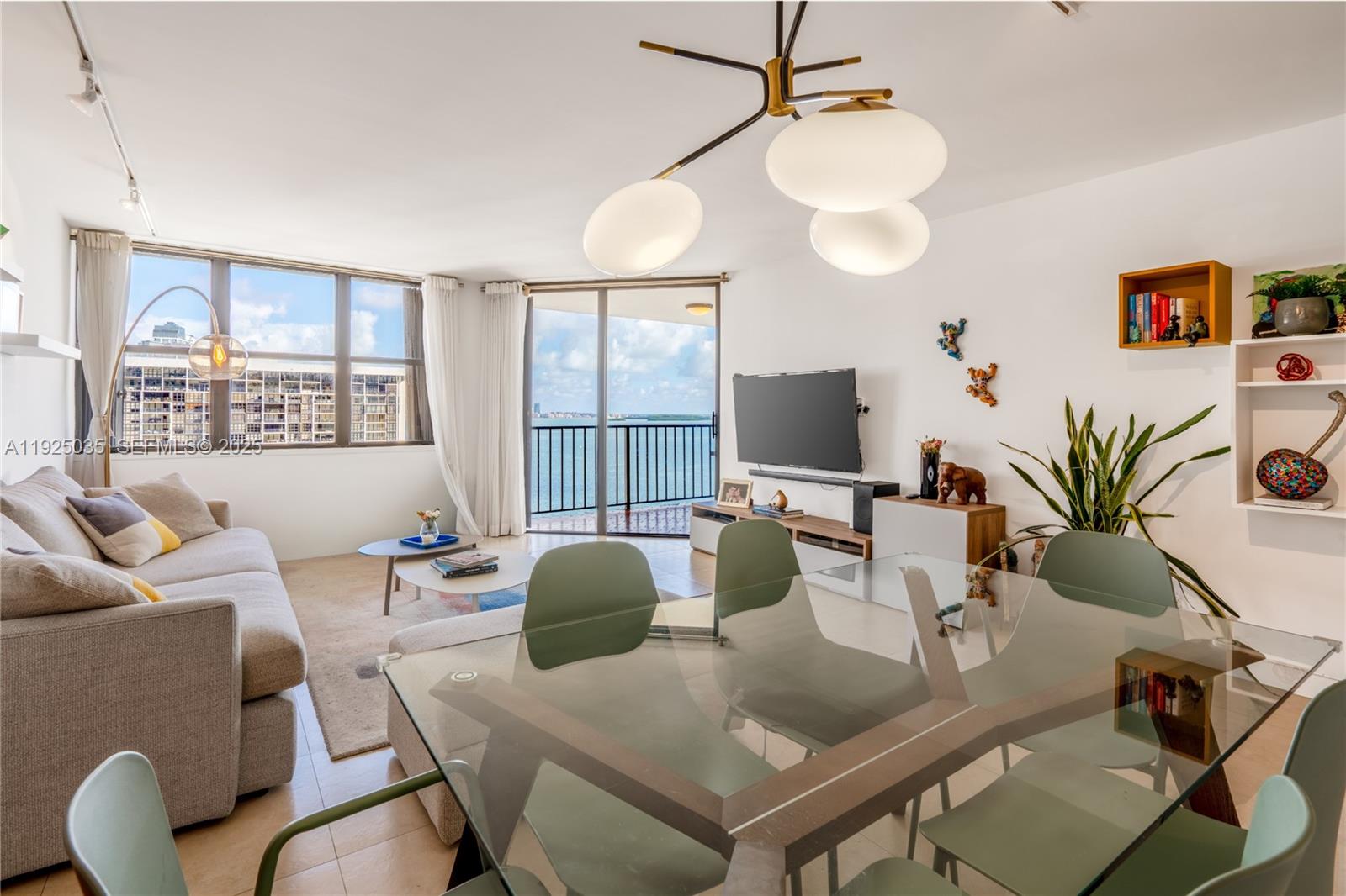 BRICKELL PLACE PHASE II C - Residential