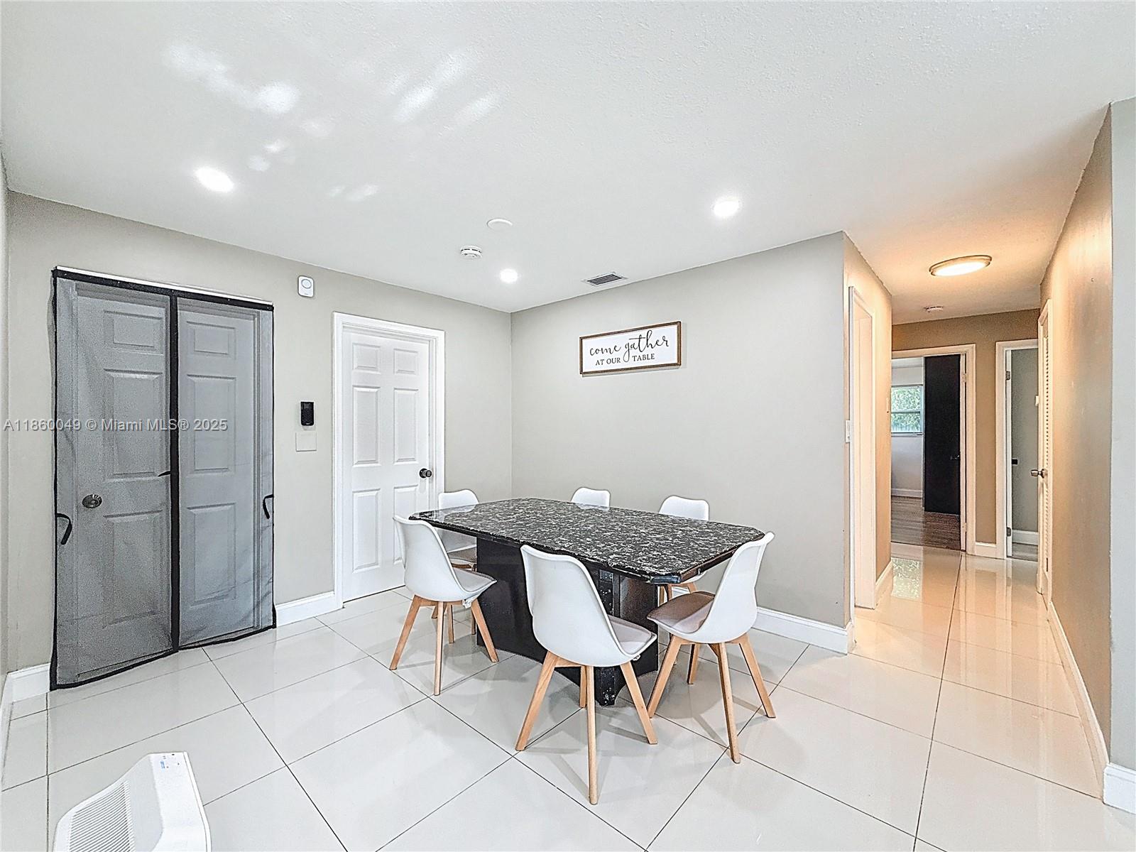 CHATEAU PARK SEC - Residential Lease