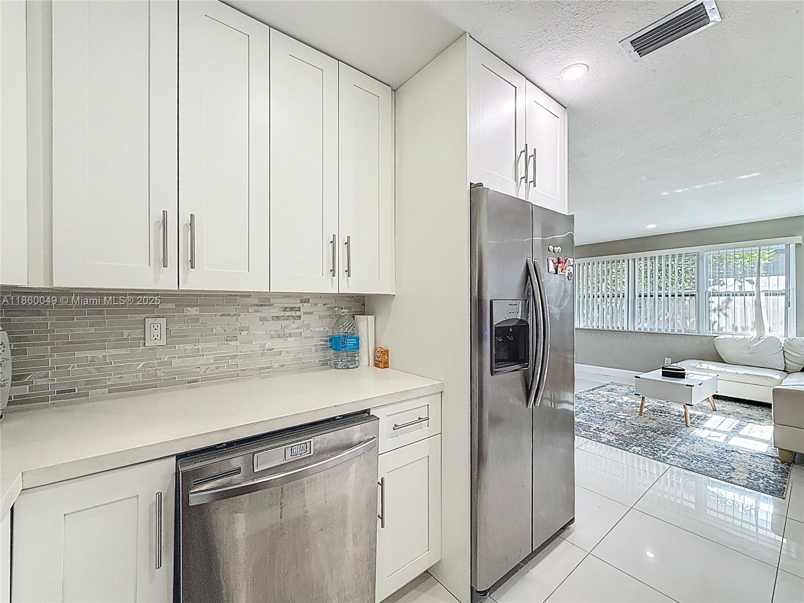 CHATEAU PARK SEC - Residential Lease