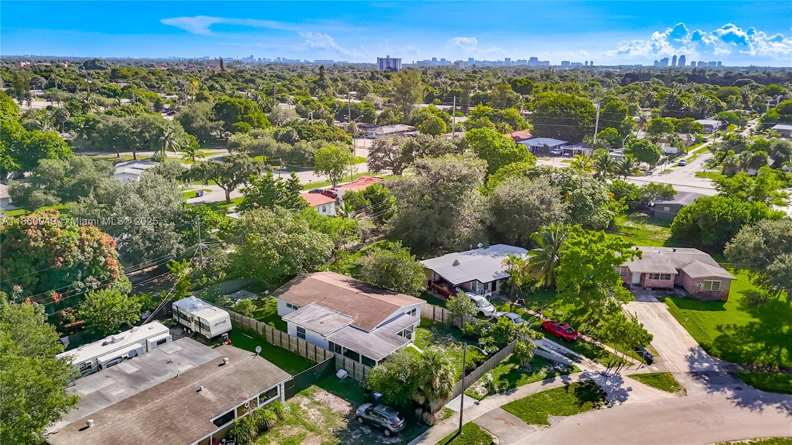 CHATEAU PARK SEC - Residential Lease