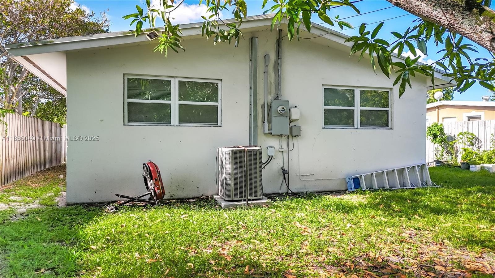 CHATEAU PARK SEC - Residential Lease