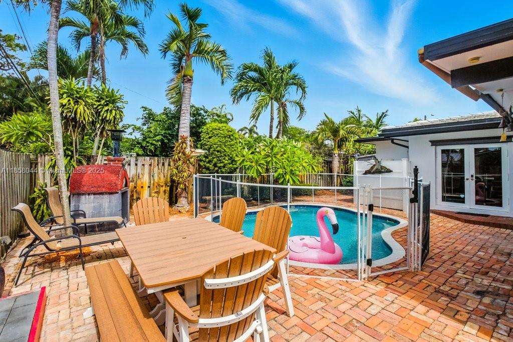 FLORANADA RIDGE SEC - Residential