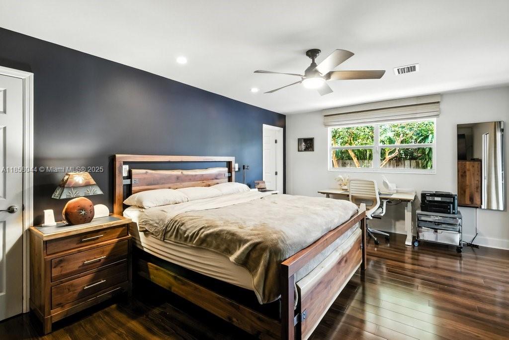 FLORANADA RIDGE SEC - Residential