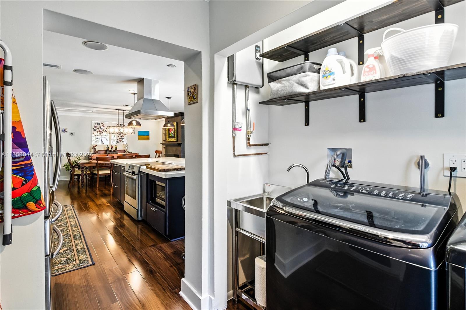 FLORANADA RIDGE SEC - Residential
