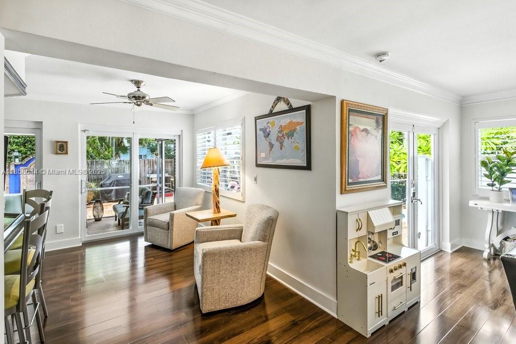 FLORANADA RIDGE SEC - Residential