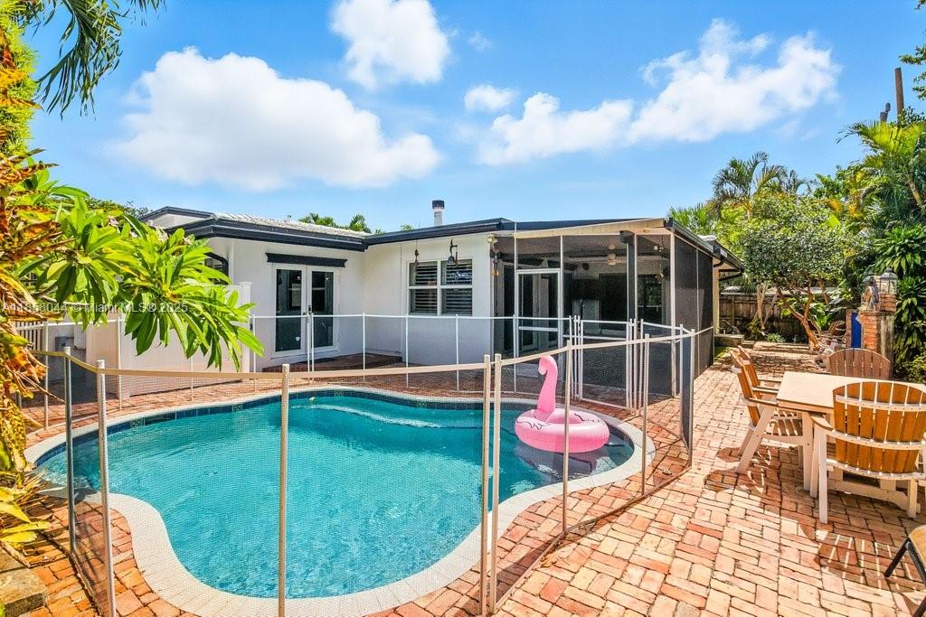 FLORANADA RIDGE SEC - Residential