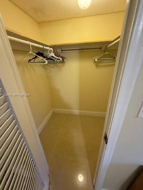 MEADOWBROOK TOWERS CONDO - Residential