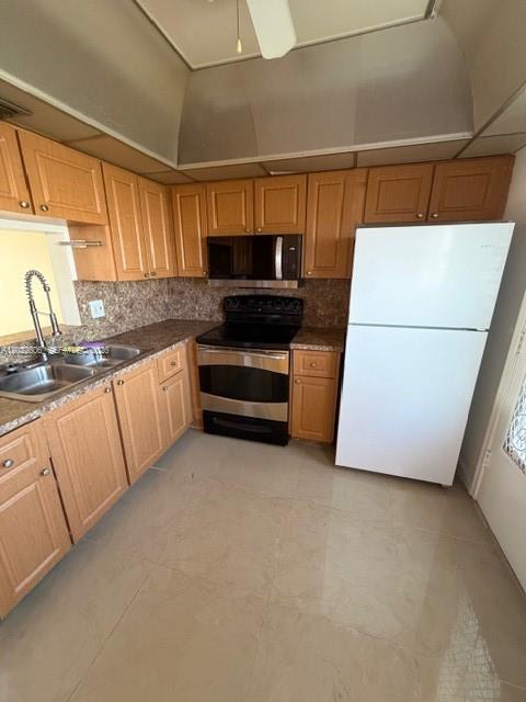 MEADOWBROOK TOWERS CONDO - Residential