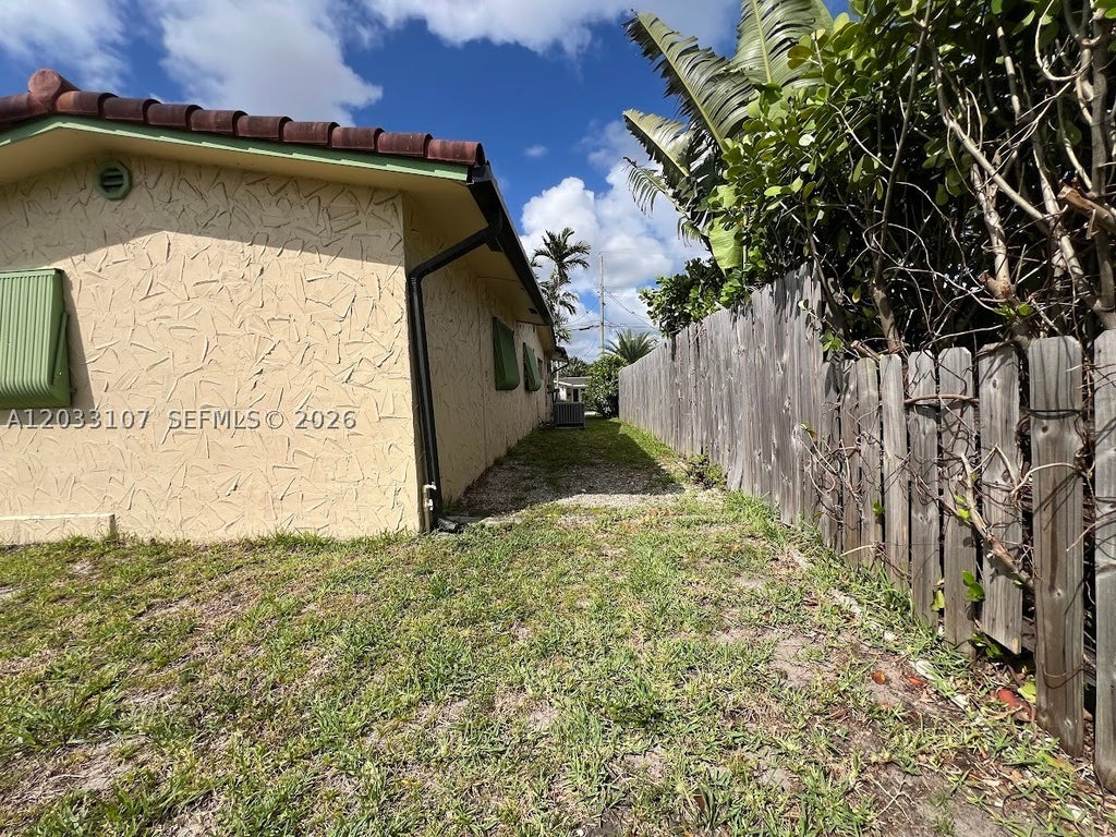 Photo of 1881 NW 36th St, Oakland Park, FL 33309 (MLS # A12033107)