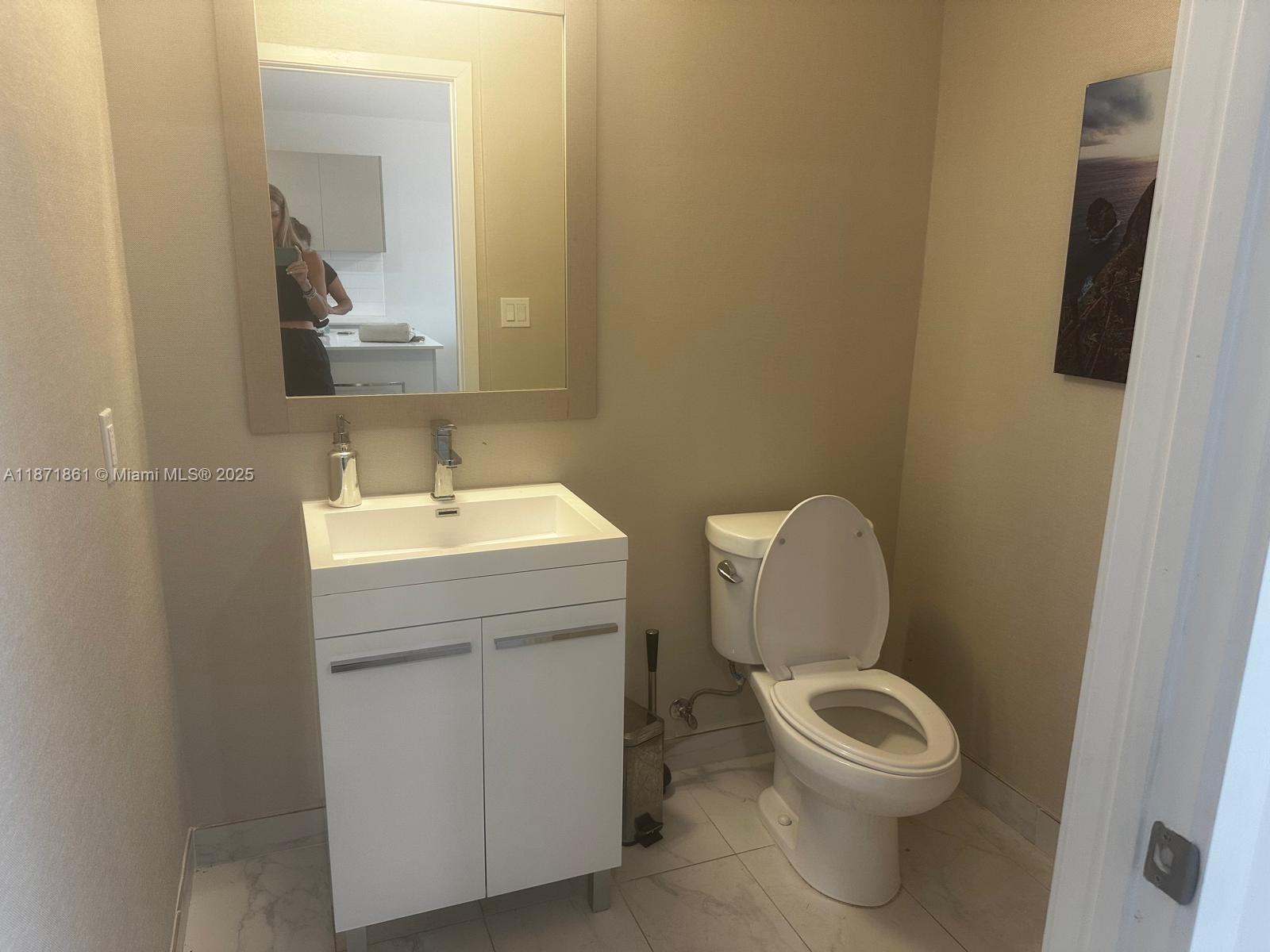 RIVERWOOD - Residential