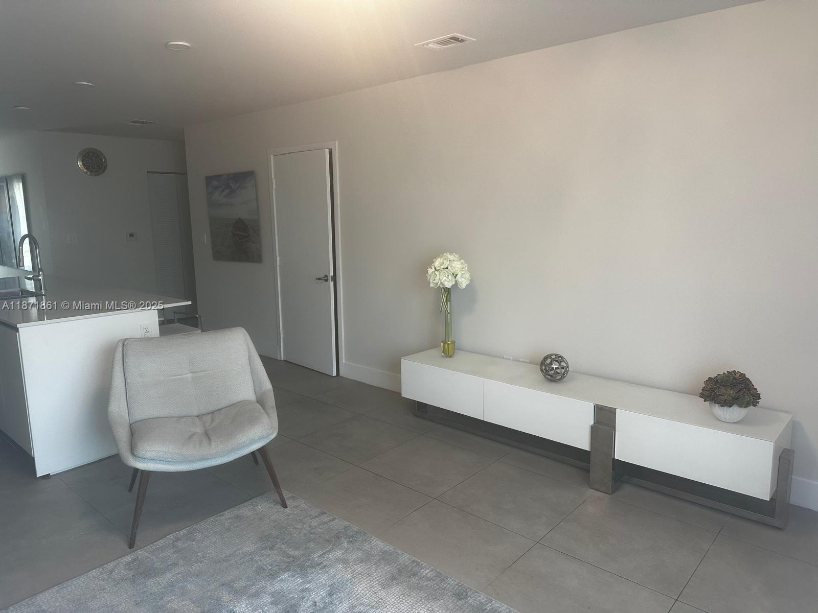 RIVERWOOD - Residential