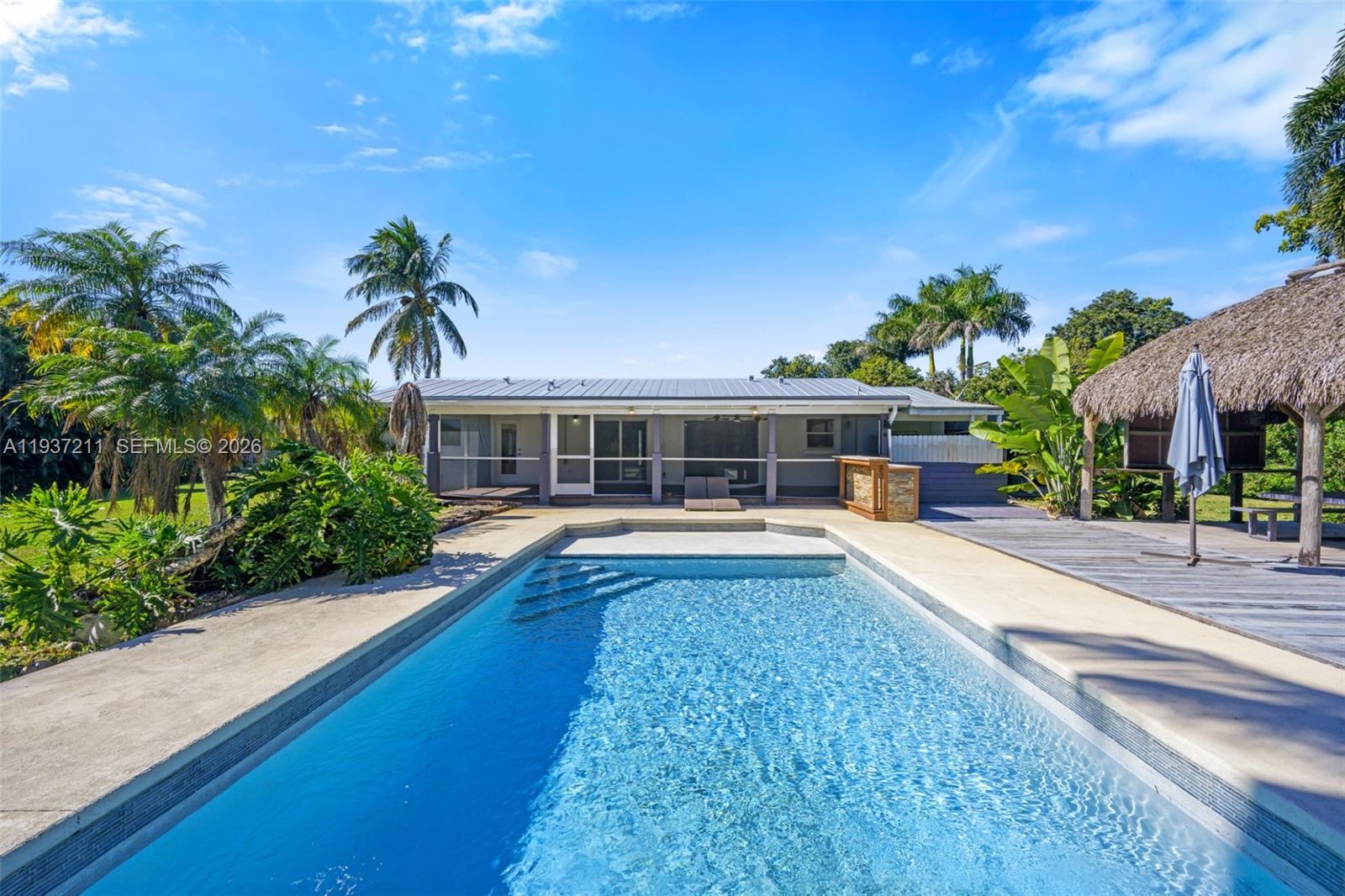 CHAMBERS LAND CO SUB NE1/ - Residential