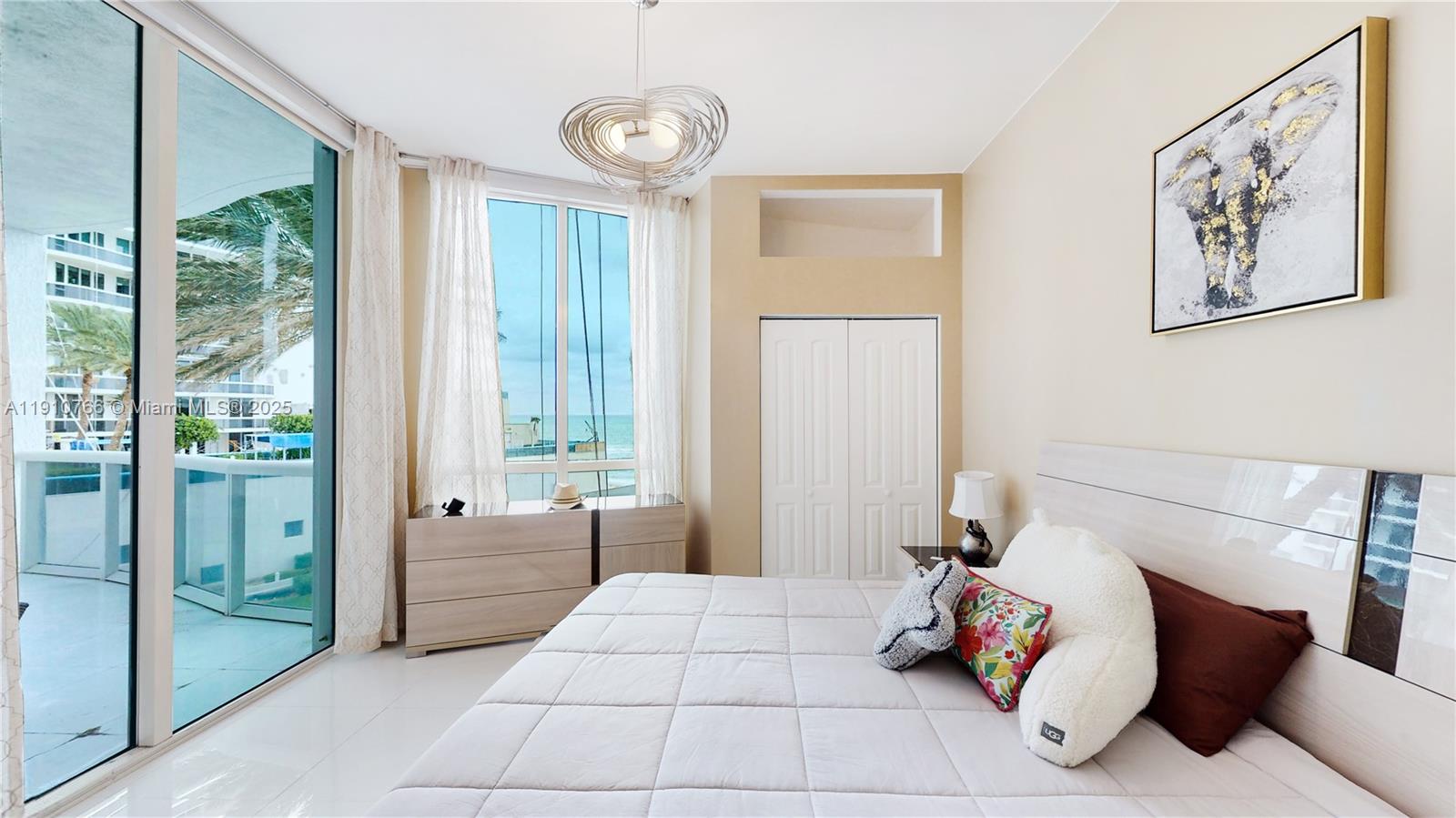 TDR TOWER III CONDO - Residential