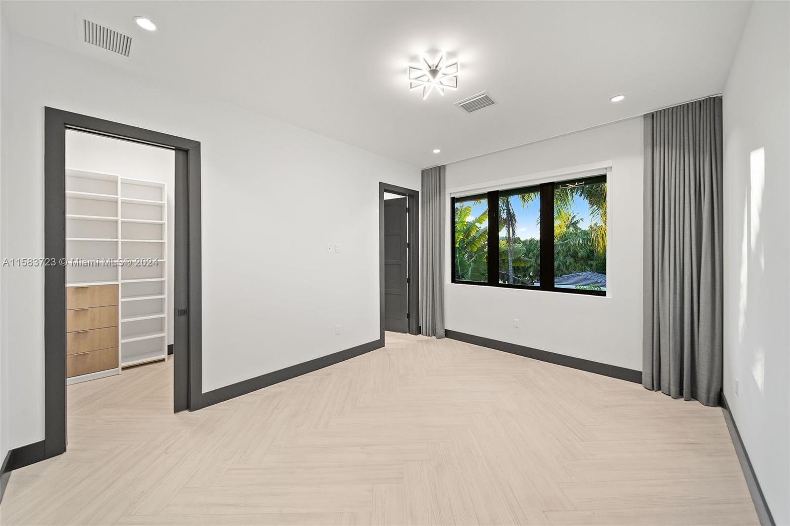 C GAB COUNTRY CLUB SEC 5 - Residential