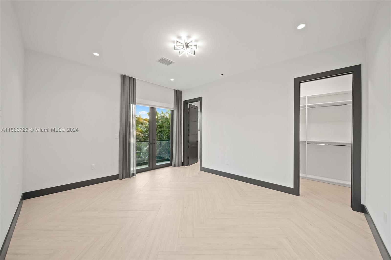 C GAB COUNTRY CLUB SEC 5 - Residential