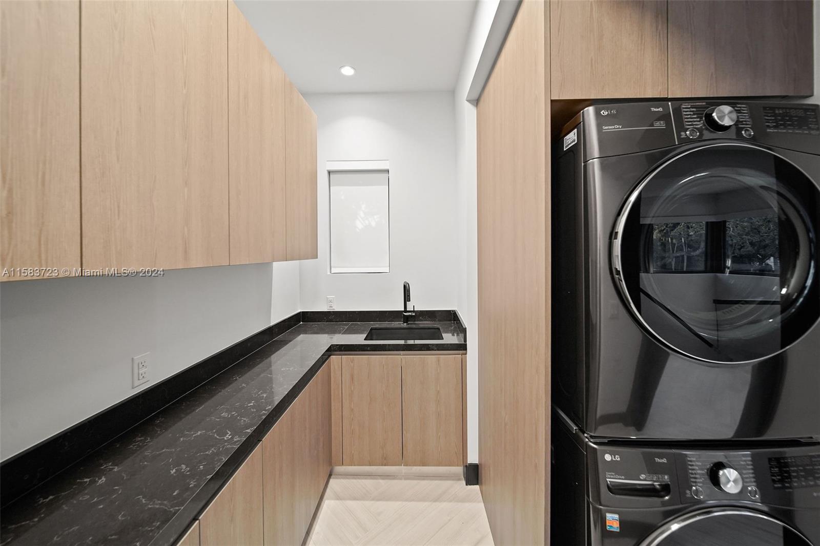 C GAB COUNTRY CLUB SEC 5 - Residential