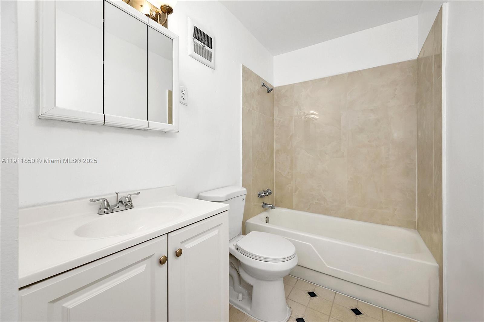 BEL AIRE SEC 3 - Residential