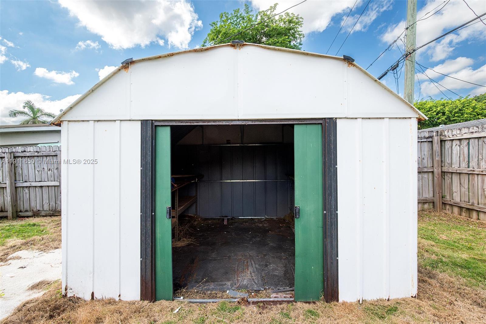 BEL AIRE SEC 3 - Residential