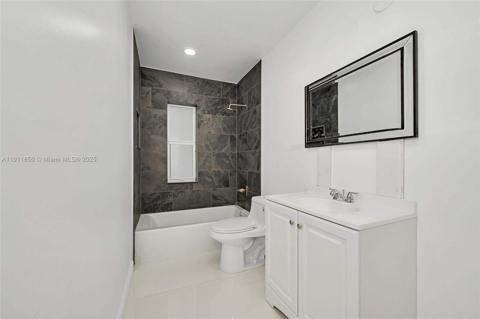 BEL AIRE SEC 3 - Residential