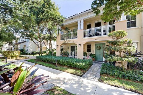 4246 Cascada Cir Cooper City FL 33024