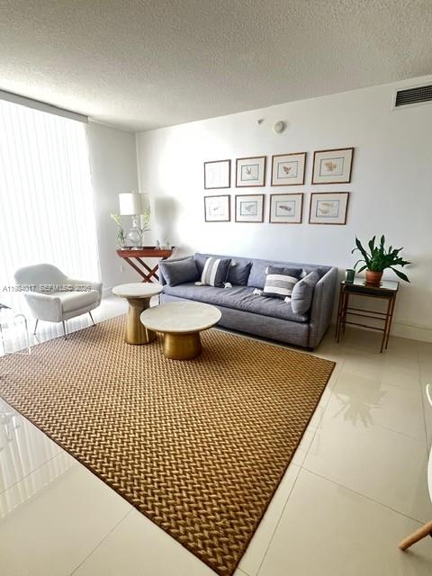 18800 NE 29th Ave 1021