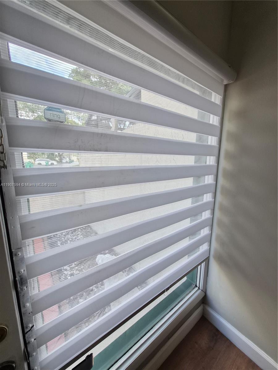 SUNSET CONDOR PH I - Residential Lease