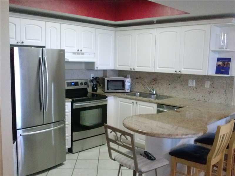 BEAUTIFUL 2/2 RIGHT BY THE GABLES. LIVE ON BEAUTIFUL AND WORLD RENOWN CORAL WAY. MINUTES FROM FINE DINING AND SHOPS. MINUTES FROM ALL MAJOR EXPRESSWAYS. SPACIOUS UNIT WITH GRANITE COUNTERTOPS,BRAND NEW STAINLESS STEEL, ENERGY EFFICIENT QUIET APPLICANC ES, AND NEW A/C. UNIT HAS A BALCONY WITH EXQUISITE, BREATH TAKING VIEWS. HAS WASHER AND DRYER IN UNIT. THIS IS NOT AN REO OR SHORT SALE! AMENITIES INCLUDE SAUNA, FINTNESS CENTRY, 24 HOUR SECURITY, POOL, HOT TUB, AND RECREATION ROOM!