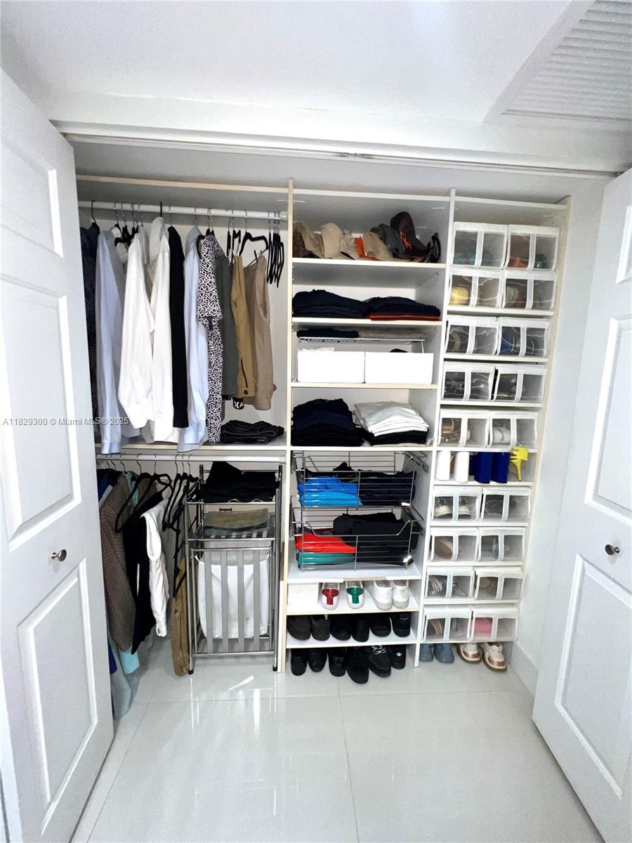 AQUASOL CONDO - Residential