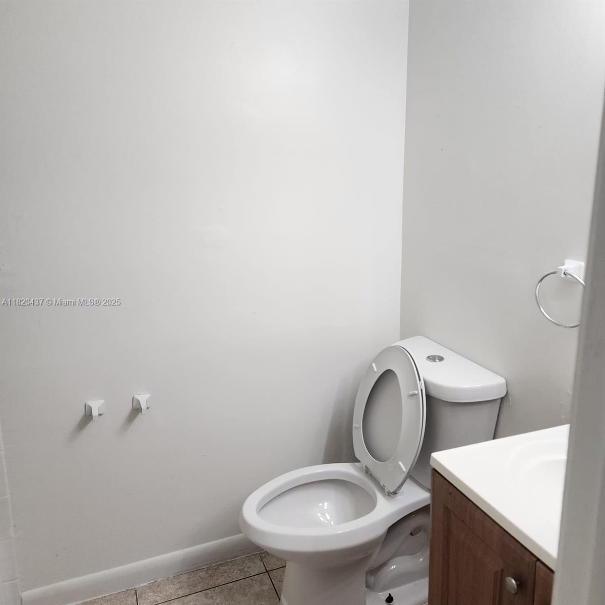 MIRAMAR CLUB CONDOMINIUM - Residential