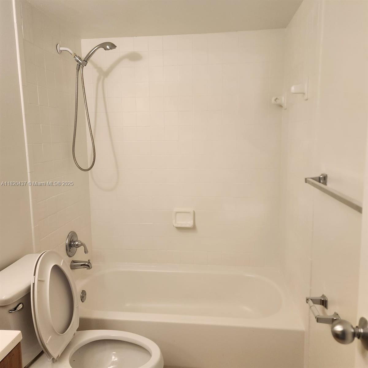 MIRAMAR CLUB CONDOMINIUM - Residential